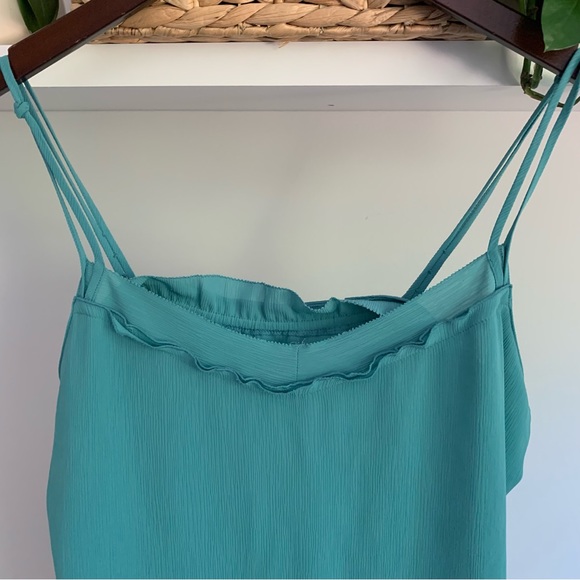 • [Pierre Cardin] Teal Ruffle Tank • - Picture 2 of 8
